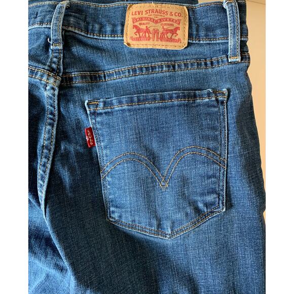Levi's classic straight 5 pocket jeans size 4 regular euc - Picture 4 of 8